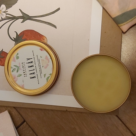 *Jilly ❤️ Box Items - Picture 5 of 5